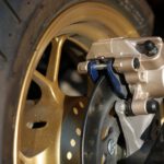 Kočione pločice: Kako da odaberete materijal pločice